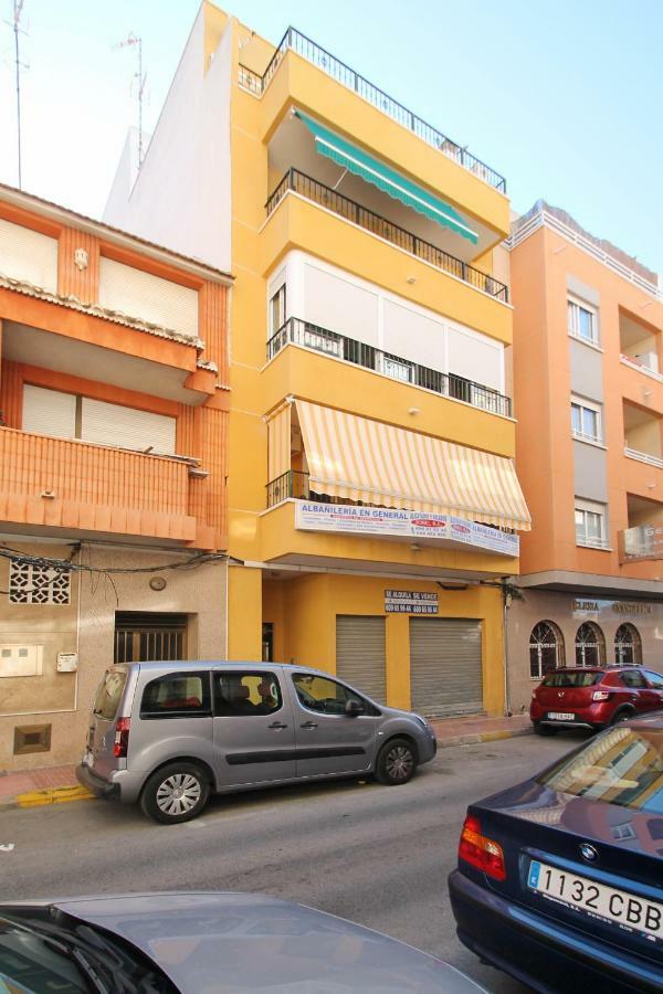 Ferienwohnung Zoa Happy Vacations Torrevieja Exterior foto